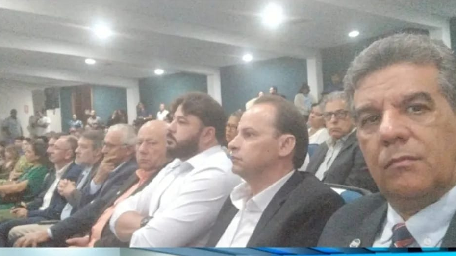 MAIS EMPREGO